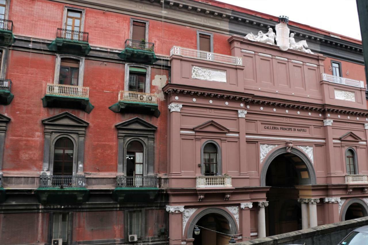 B&B Palazzo Solimena Napoli Eksteriør bilde