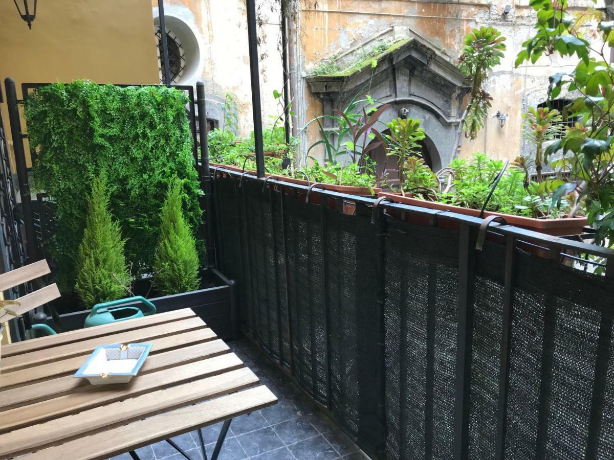B&B Palazzo Solimena Napoli Eksteriør bilde