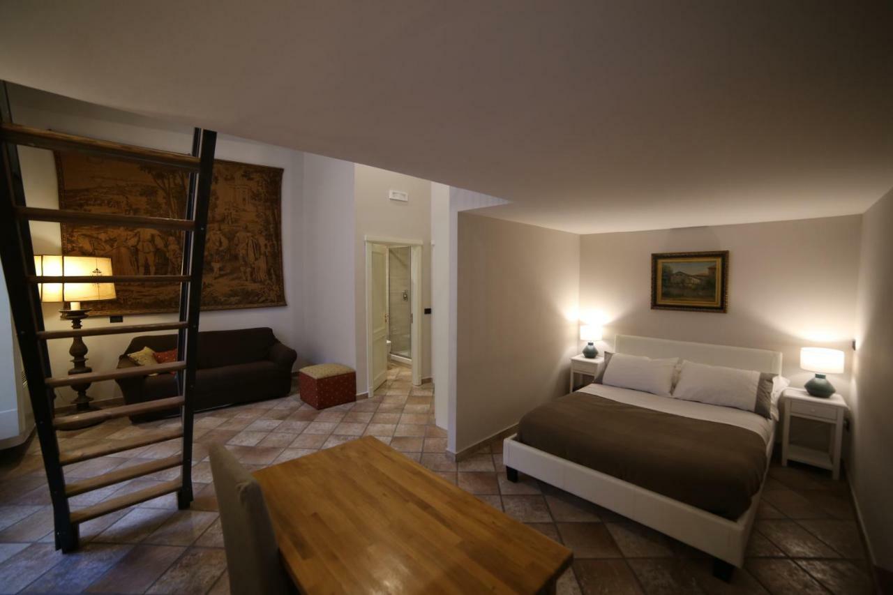 B&B Palazzo Solimena Napoli Eksteriør bilde