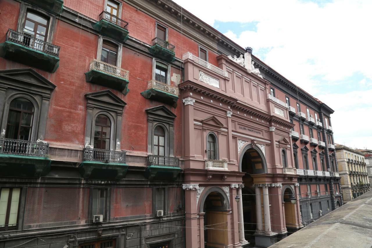 B&B Palazzo Solimena Napoli Eksteriør bilde